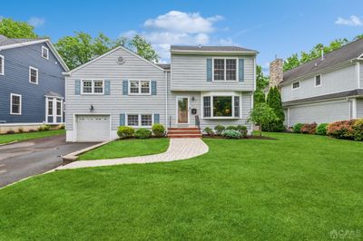 611 Ardsleigh Drive, House other with 5 bedrooms, 3 bathrooms and null parking in Westfield NJ | Image 1