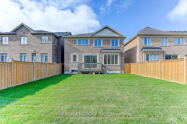 2433 Equestrian Cres, House other with 4 bedrooms, 4 bathrooms and 4 parking in Oshawa ON | Image 17