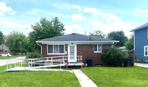 2201 Main St, Beech Grove, IN, 46107-1425 | Card Image