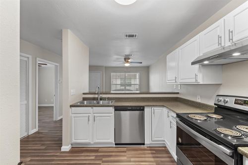 23-512 Hollyhock St, Prairie View, TX, 77484-2261 | Card Image