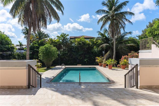 8001 Los Pinos Blvd, House other with 4 bedrooms, 4 bathrooms and null parking in Coral Gables FL | Image 21