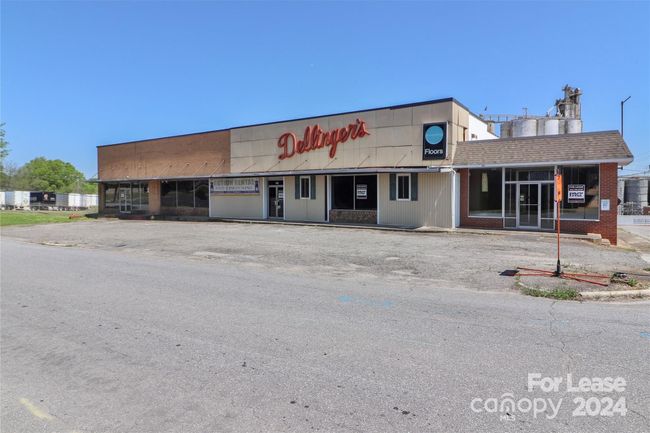 Building and Lot | Image 34