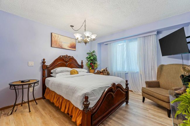 1108 Premier Way Sw, House detached with 4 bedrooms, 3 bathrooms and 4 parking in Calgary AB | Image 38