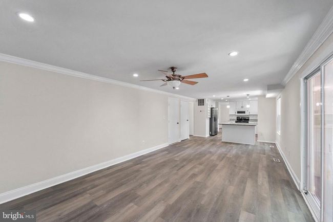 12312 Streamvale Cir, House other with 5 bedrooms, 5 bathrooms and null parking in HERNDON VA | Image 13