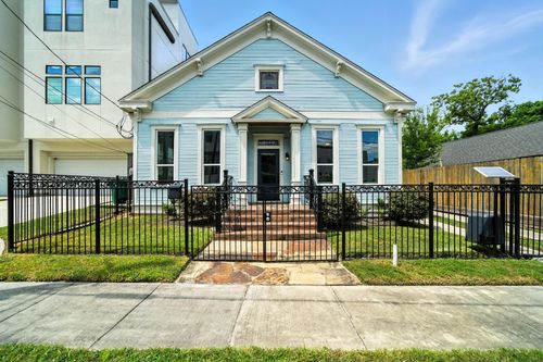 1616 Alamo St, Houston, TX, 77007-2904 | Card Image