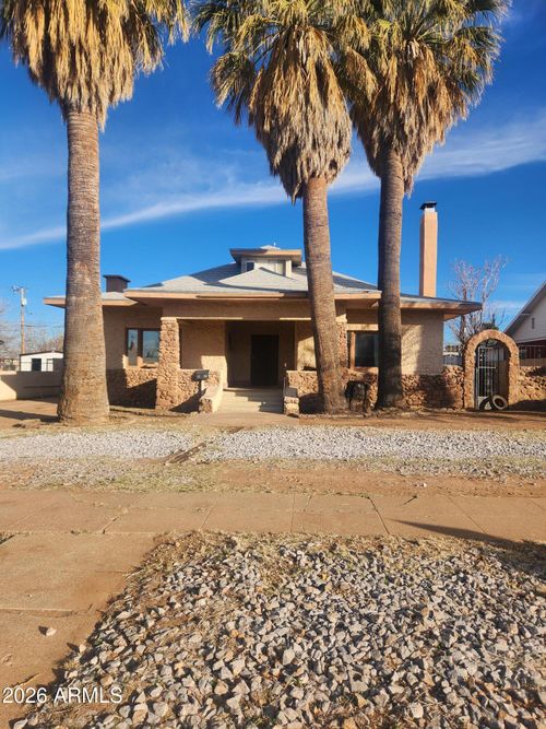 1228 E 9th St, Douglas, AZ, 85607-3025 | Card Image