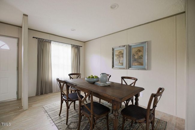Dining Room Vitural Staging | Image 9