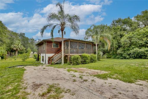 425 Mercers Fernery Rd, Deland, FL, 32720-1618 | Card Image