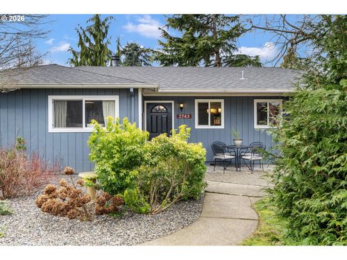 2743 Se 63rd Ave, Portland, OR, 97206-1333 | Card Image