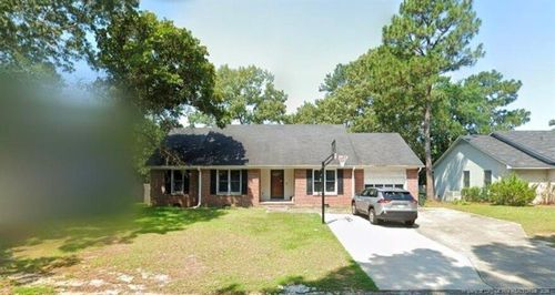 7490 Fairpoint Dr, Fayetteville, NC, 28314-6240 | Card Image