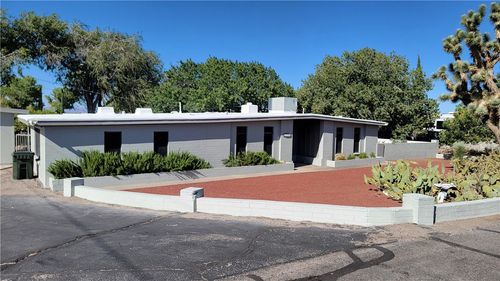 10 Palo Christi Rd, Kingman, AZ, 86401-3956 | Card Image