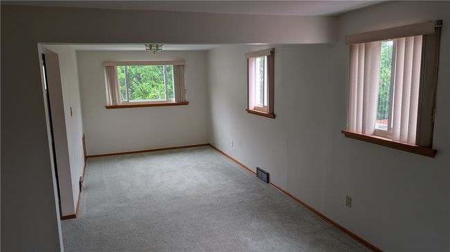 11297 Highpoint Dr, House other with 4 bedrooms, 4 bathrooms and 2 parking in Penn Hills PA | Image 15