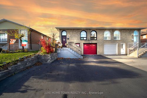 471 Appledore Cres, Mississauga, ON, L5B2L5 | Card Image