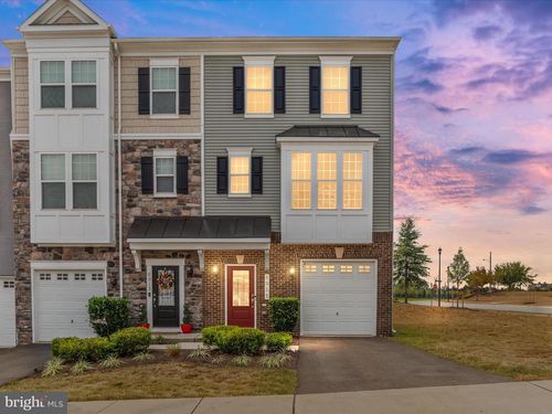 6015 Camerons Ferry Dr, HAYMARKET, VA, 20169-6295 | Card Image