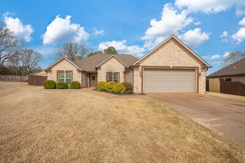 34 Thistledown Cv, Humboldt, TN, 38343 | Card Image