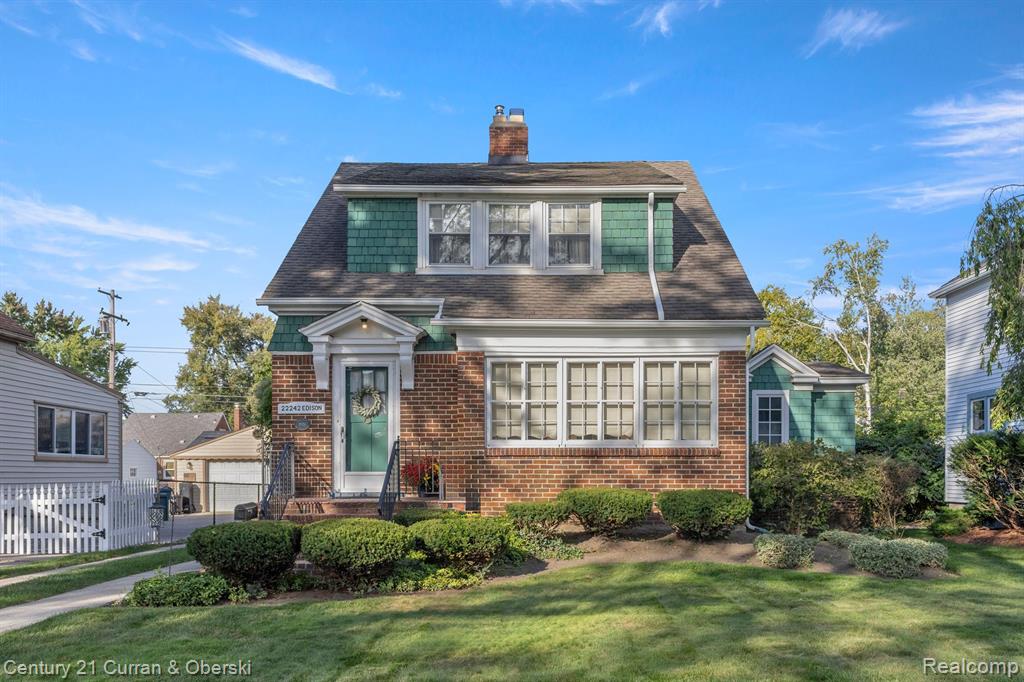 Edison St, Dearborn, MI 48124