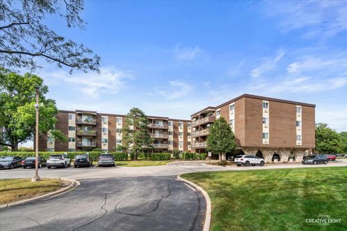 212-1321 S Finley Road, Lombard, IL, 60148 | Card Image