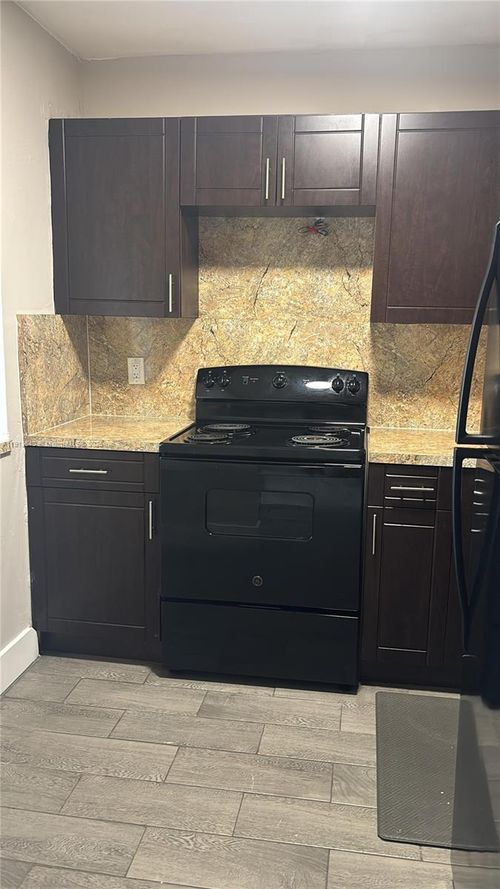 apt-407-13725 Ne 6th Ave, North Miami, FL, 33161-3754 | Card Image