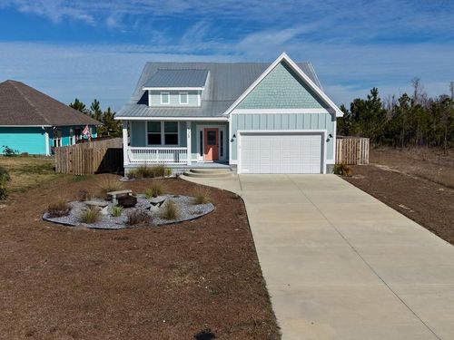 528 15th St, Mexico Beach, FL, 32456-7057 | Card Image