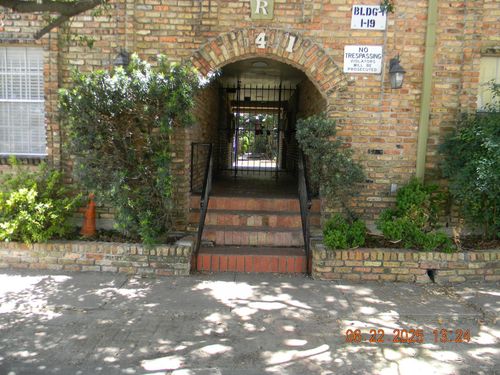 apt-37-6401 Skyline Dr, Houston, TX, 77057-6409 | Card Image