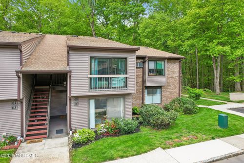 65 Lexington Ct, Red Bank, NJ, 07701-5466 | Card Image