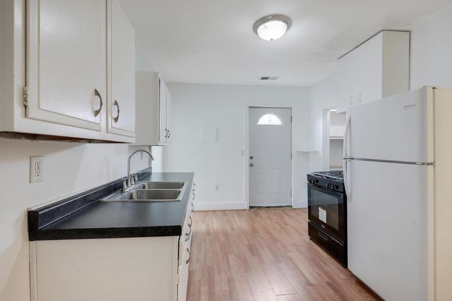 8710Photography-Web-Friendly-483-Como-Avenue-Saint-Paul-MN-55103-11.jpg | Image 11
