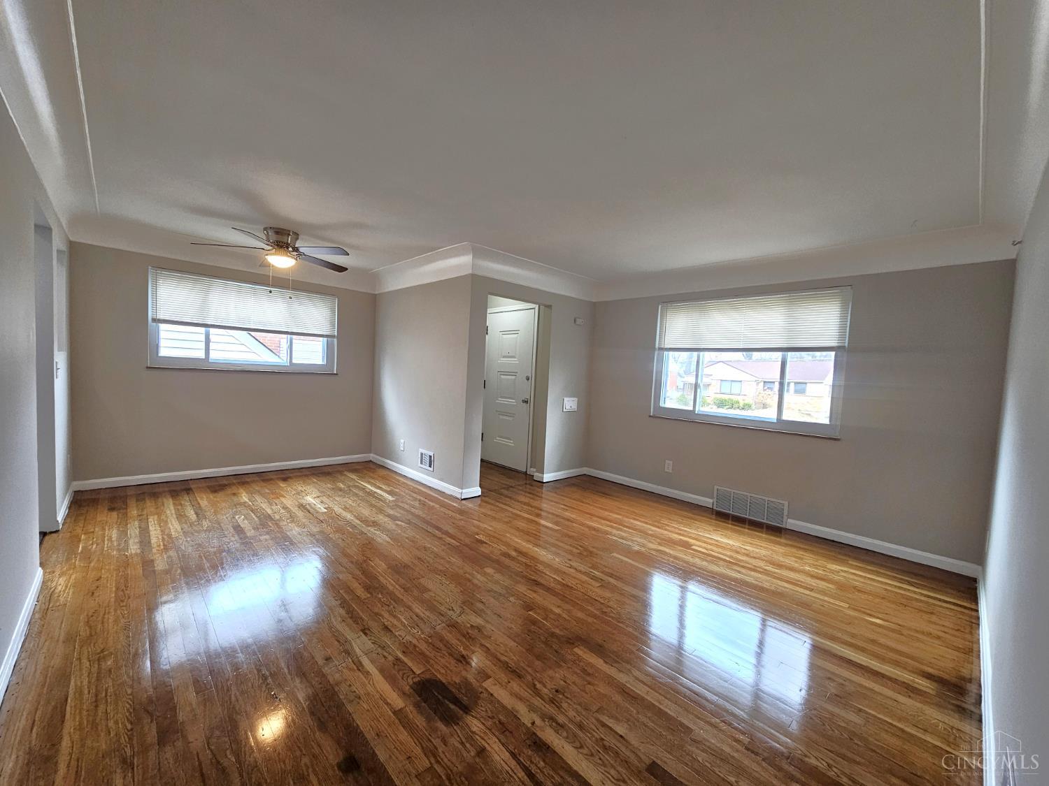 Residential in Springfield Twp. 4