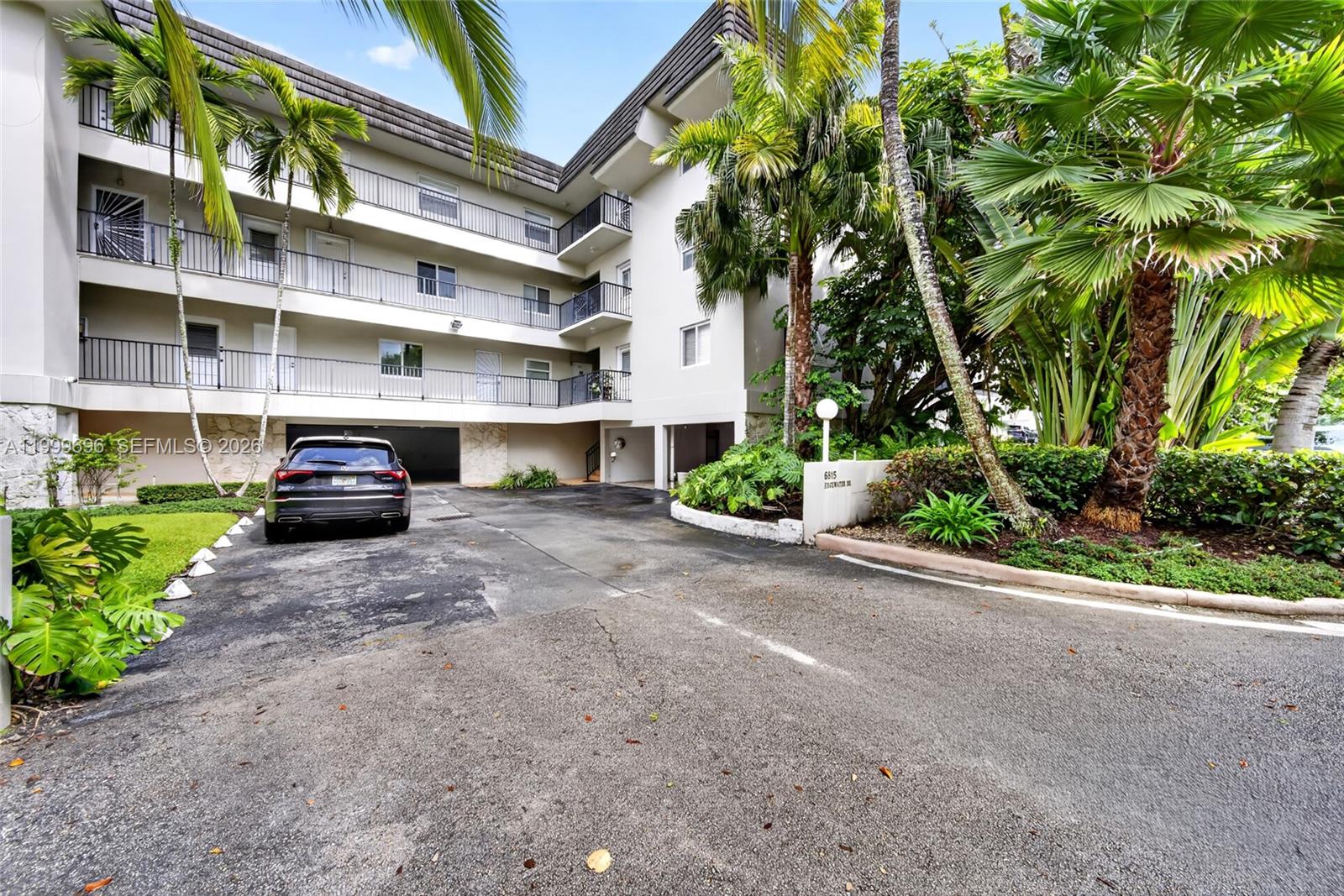 Residential Lease in Coral Gables