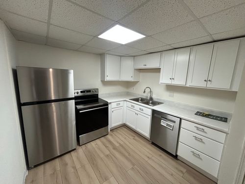 apt-110-1231 N Galena Ave, DIXON, IL, 61021-1059 | Card Image