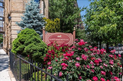 6h-83-52 Talbot St, Kew Gardens, NY, 11415-3569 | Card Image