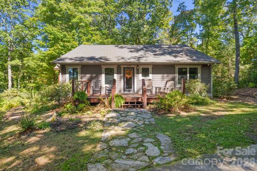 179 Woodlyn Etch Dr, Hendersonville, NC, 28792-4558 | Card Image