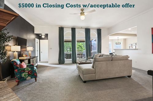 21105 Newport Cv, Lago Vista, TX, 78645-6803 | Card Image
