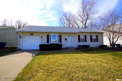 3416 18th St, Bettendorf, IA, 52722-2710 | Card Image