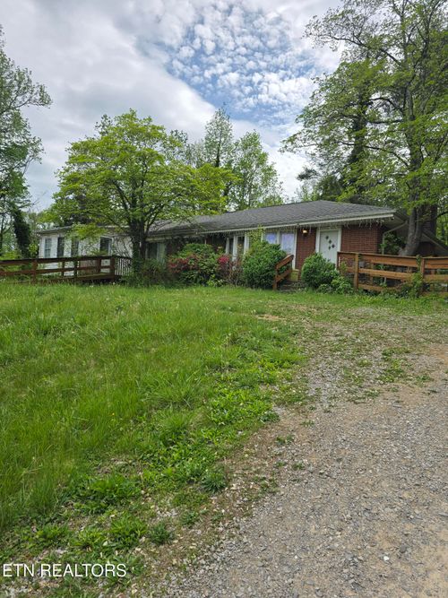 130 Sunshine Dr, Rocky Top, TN, 37769-2313 | Card Image