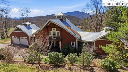 123 Park View Cir, Blowing Rock, NC, 28605-9567 | Card Image