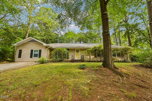 1421 Elberon Pl, Raleigh, NC, 27609-4009 | Card Image