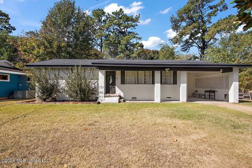 116 S Bennett St, Crystal Springs, MS, 39059-2649 | Card Image
