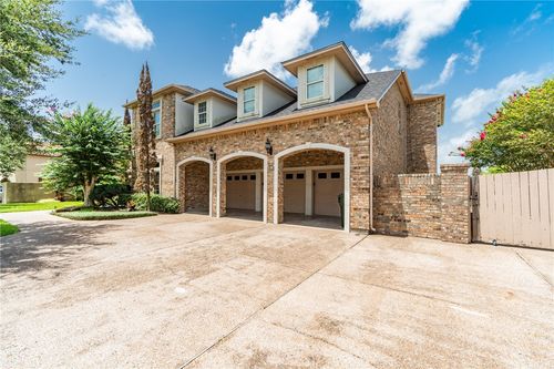 23 Great Lakes Dr, Corpus Christi, TX, 78413-5817 | Card Image