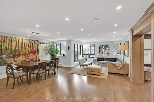 324-325-40 Sylvan Valley Way, Toronto, ON, M5M4M3 | Card Image