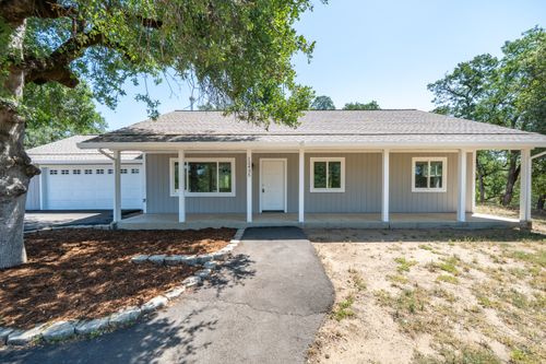 12435 Renegade Ln, Bella Vista, CA, 96008-9648 | Card Image