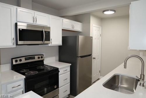 4822 Oldwick Ct, Virginia Beach, VA, 23462-7231 | Card Image