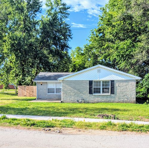 204 College, Walnut Grove, MO, 65770-2733 | Card Image