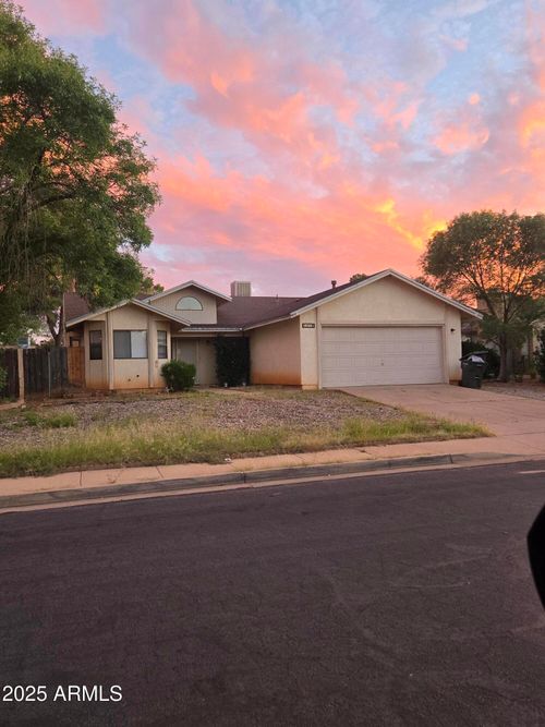 5090 Paseo Arruza, Sierra Vista, AZ, 85635-5820 | Card Image