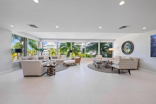 b310-44 Cocoanut Row, Palm Beach, FL, 33480-4080 | Card Image