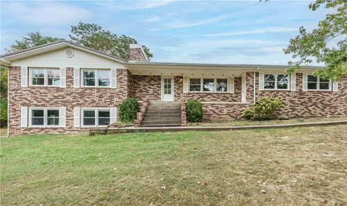 211 Northside Dr, Berryville, AR, 72616-3036 | Card Image