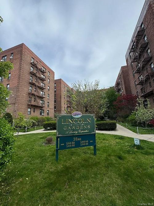 4h-144-46 38th Avenue, New York, NY, 11354 | Card Image