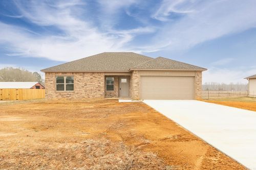 111 Lloyd Henderson Rd, Beebe, AR, 72012-9647 | Card Image