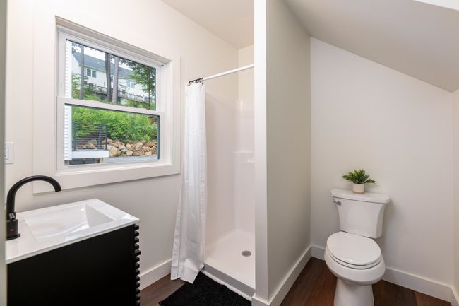 UNIT-3 - 427 Weirs Blvd, Condo with 1 bedrooms, 1 bathrooms and null parking in Laconia NH | Image 24