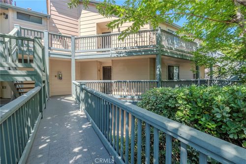 3021 Chipwood Ct, Spring Valley, CA, 91978-1966 | Card Image