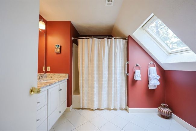 125 Nonset Path, House other with 3 bedrooms, 2 bathrooms and 6 parking in Acton MA | Image 21